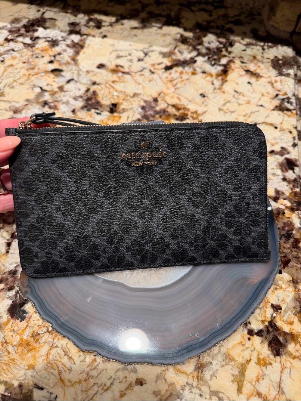 Kate Spade NWOT Black Floral Monogram Quarter Zip Wristlet Pouch Card Holder